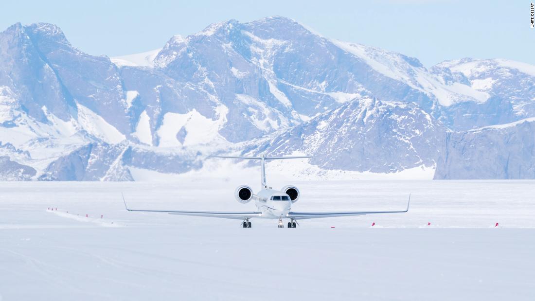 See how White Desert land their planes in Antarctica - CNN Video